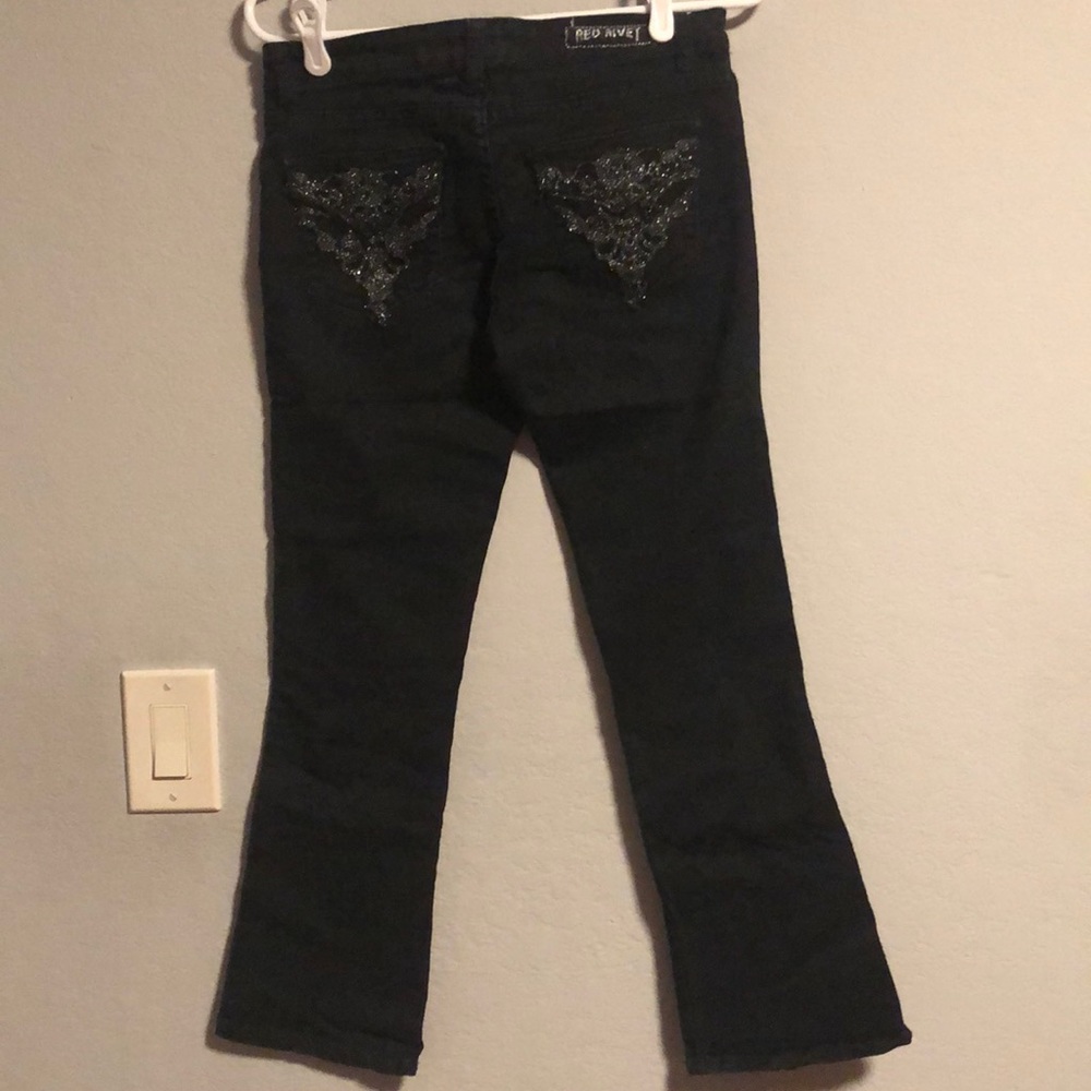 Red Rivet jeans - Picture 2 of 4